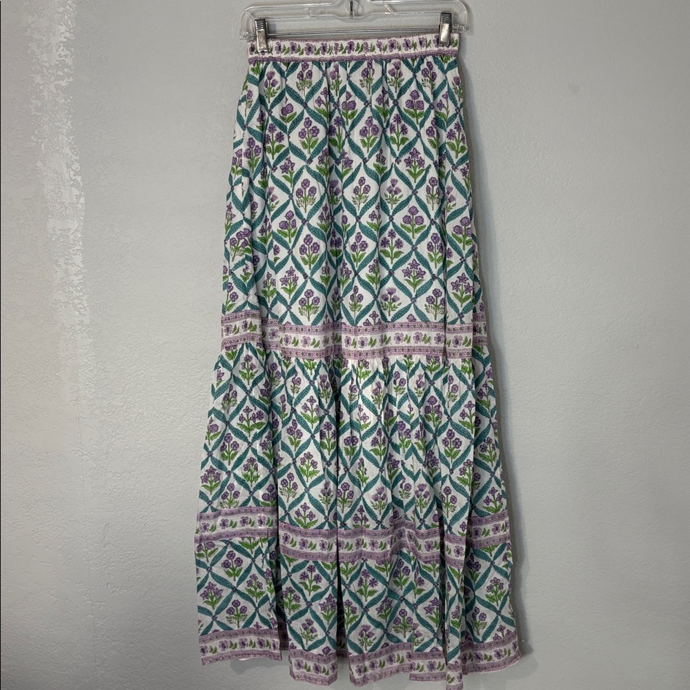 Boho Tile-Print Maxi Skirt in White and Lavender - Picture 5 of 7